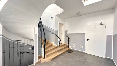 Flur/Treppenhaus - 