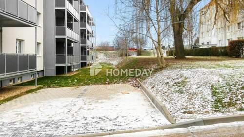 Stellplatz - Etagenwohnung mit 49,60 m&sup2; in Weißenfels zum Kaufen