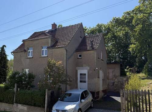 Vorderansicht - Einfamilienhaus in ruhiger Lage von Weida mit großem Grundstück