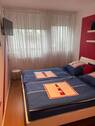 Schlafzimmer mit Doppelbett - 