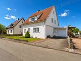 Ansicht - Familienfreundliches Einfamilienhaus mit 148 m² Wohnfläche, Garten und Garage in Rottweil