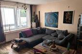 Wohnzimmer - Verbessert - (KI generiert) - 