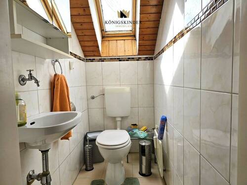 separates WC - 