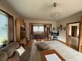 Wohn-/Esszimmer - 