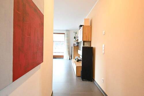 Entree (16) - Etagenwohnung mit 115,10 m² in Düsseldorf zum Kaufen