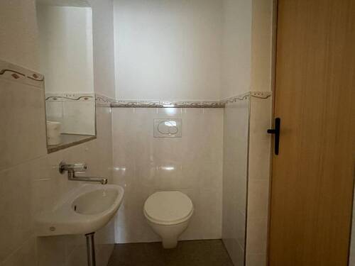 WC - 