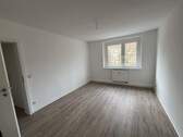 2.jpg - Die will ich haben.. ..helle, moderne 2 Zimmer-Wohnung mit Einbauküche .. sofort einzugsfertig