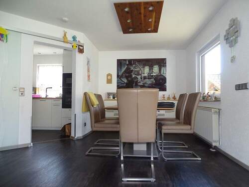 Esszimmer - Einfamilienhaus mit 229,50 m&sup2; in Bad Dürrheim zum Kaufen