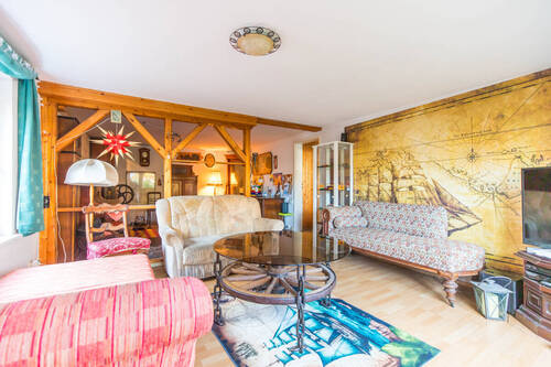 Wohnzimmer Haupthaus EG - 8 Zimmer Einfamilienhaus zum Kaufen in Wiek