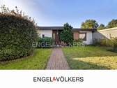 Titelbild mit Logo - Bungalow mit Wintergarten und AKN-Anbindung