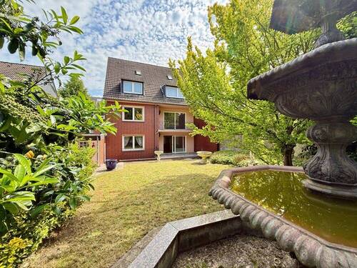 Rückansicht - 9 Zimmer Mehrfamilienhaus, Wohnhaus zum Kaufen in Bottrop