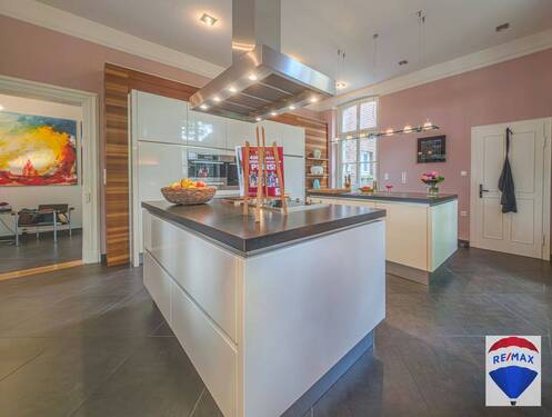 Remax-50 - 