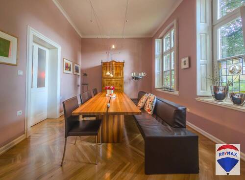 Remax-49 - 