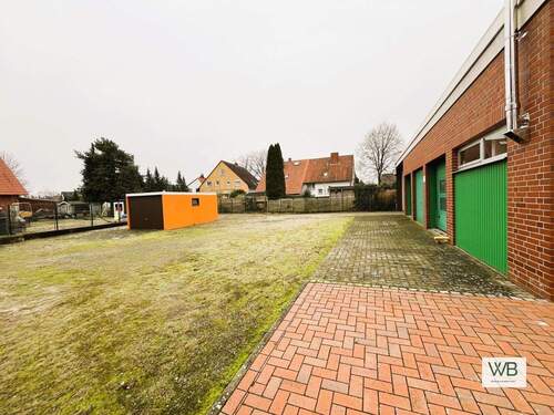 Hinterhof - Halle in Gifhorn