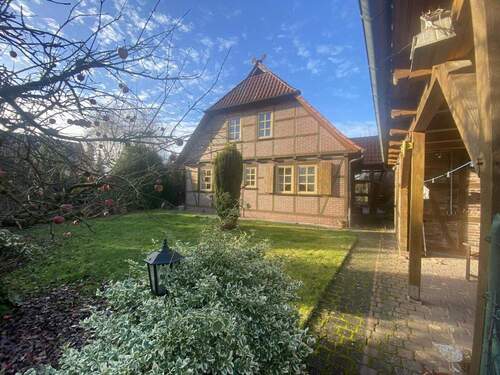 Bild 3 - 4 Zimmer Mehrfamilienhaus, Wohnhaus in Uelzen