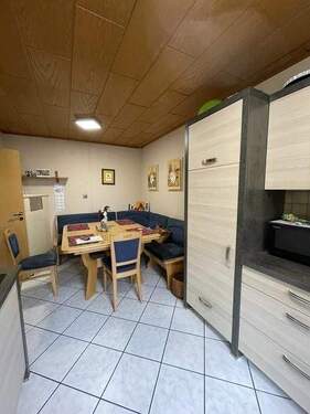 Essplatz in der Küche - Mehrfamilienhaus, Wohnhaus mit 107,90 m&sup2; in Fürth zum Kaufen