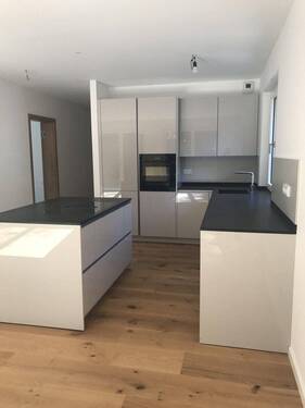 EBK mit Block WHG süd - 
