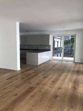 Wohn-/Essbereich WHG nord - Etagenwohnung mit 146,00 m&sup2; in Dreieich zur Miete