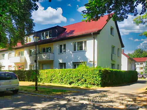 Alt-Lankwitz Hausansicht - 2 Zimmer Etagenwohnung zum Kaufen in Berlin Alt-Lankwitz