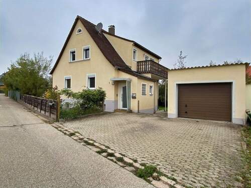 Außenansicht - Hier finden Sie ihr neues Zuhause - gepflegtes Einfamilienhaus mit Wintergarten