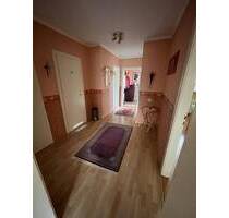 Helle & freundliche 2,5 Zimmerwohnung mit EBK und Balkon zum 01.09.2026 zu vermieten. - Kiel Neumühlen-Dietrichsdorf
