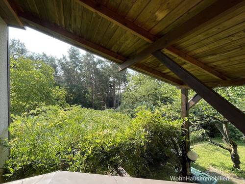 Blick vom Balkon in Ihren Garten - 