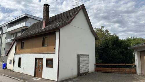 Hausansicht - Haus statt Wohnung 