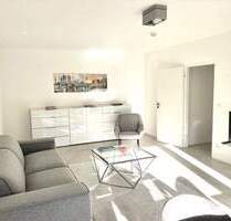 Zentral gelegene, sanierte City-Wohnung mit separatem Tiefgaragenplatz – Top-Lage nahe Steinplatz, sofort beziehbar. - Berlin Charlottenburg