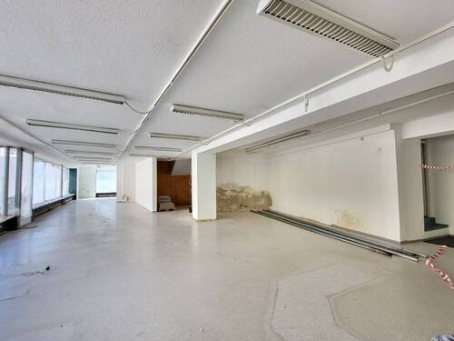 Lagerfläche - Preisgünstige Lagerflächen - 1.230,00 EUR Kaltmiete,