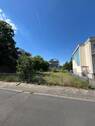 Grundstück Strassenansicht - Sagenhaftes Grundstück mit speziellen Möglichkeiten in Obertshausen