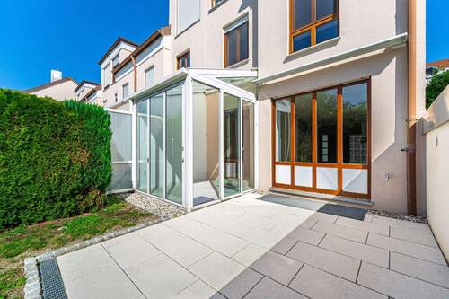 Wintergarten und Terrasse - 