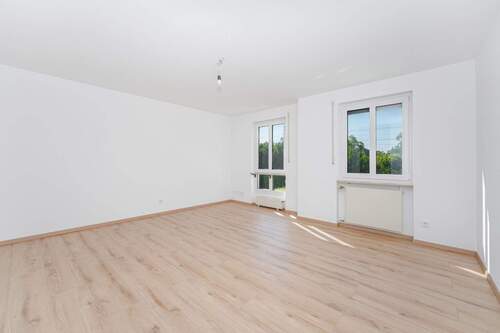 großzügiges Schlafzimmer - 