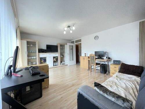 Wohnen - 2 Zimmer Etagenwohnung zum Kaufen in Fürth