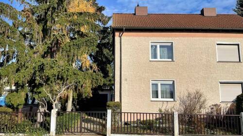 Straßenansicht - Wohnen in Altstadtlage - 119.000,00&nbsp;EUR Kaufpreis, ca.&nbsp; 67,00&nbsp;m&sup2;&nbsp;Wohnfl&auml;che