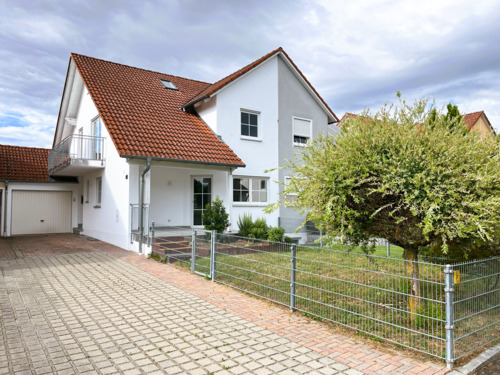 Aussenansicht - 6 Zimmer Mehrfamilienhaus, Wohnhaus in Manching