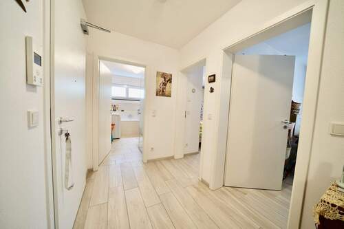 Eingangsbereich - Etagenwohnung mit 99,00 m² in München zum Kaufen