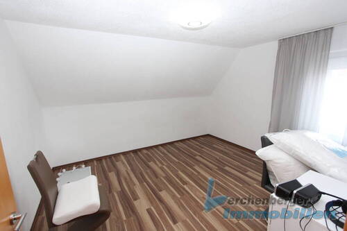 Schlafzimmer DG - 