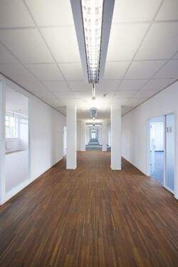 Bild 1 - Attraktive 818 m² Bürofläche im 2. OG - flexibel, sofort verfügbar