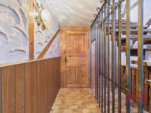 Zugang in den Keller - 