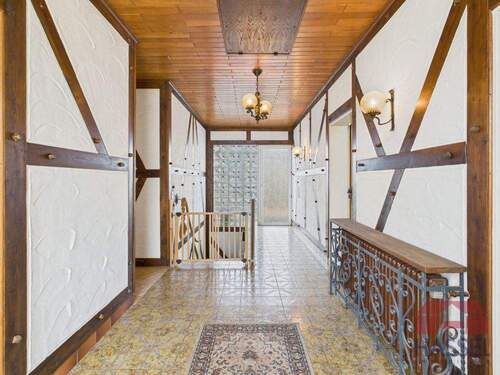 Ihr großzügiger Eingangsbereich - 4 Zimmer Bungalow in Mechernich / Strempt