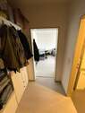 Eingangsbereich mit Blick Richtung Wohnzimmer - 1 Zimmer Etagenwohnung in Mannheim