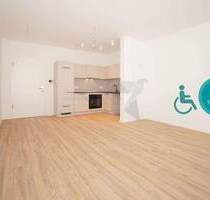 Senioren aufgepasst! Rollstuhlgerechte 2-Raum-Wohnung am Kulturpalast mit EBK & sonniger Terrasse - Chemnitz Rabenstein