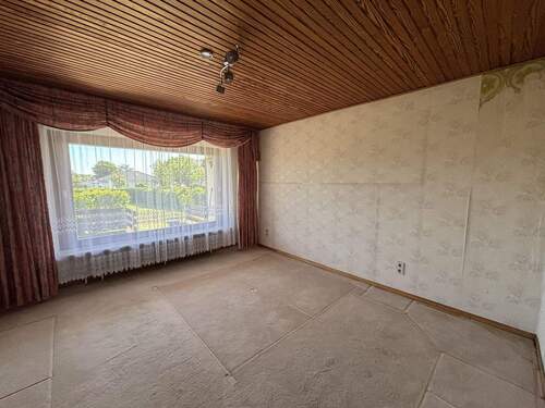 Schlafzimmer Anbau EG - 