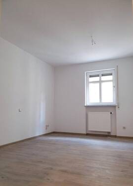Schlafzimmer - 2 Zimmer Etagenwohnung zur Miete in Auerbach