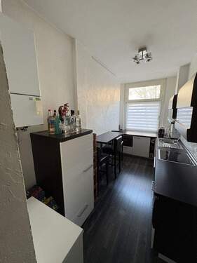 Küche mit Einbauküche - 