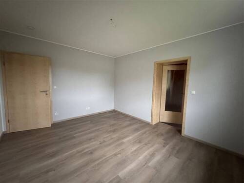 Gästezimmer mit Zugang Hobbyzimmer - 