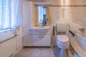 EG Wannen-Duschbad mit WC - 
