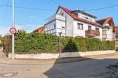 Hausansicht - 9 Zimmer Mehrfamilienhaus, Wohnhaus zum Kaufen in Filderstadt / Bernhausen