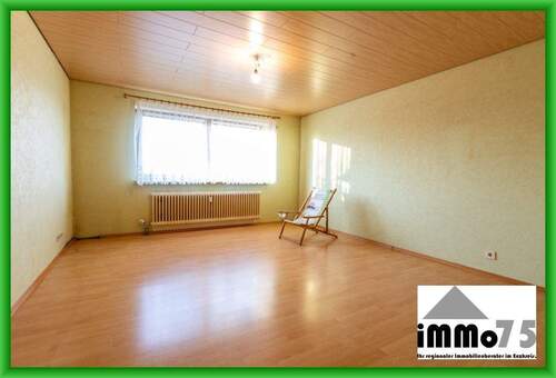 Wohnzimmer - Etagenwohnung mit 74,00 m² in Illingen zum Kaufen