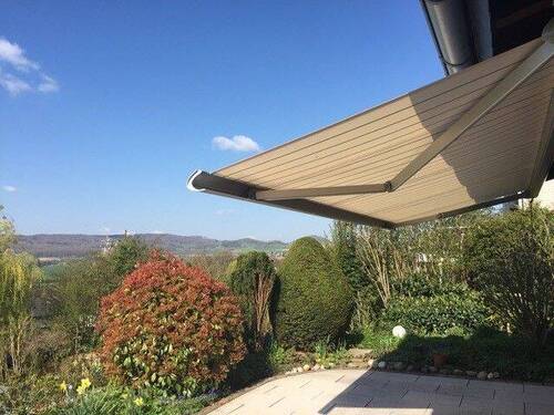 Blick Terrasse - 5 Zimmer Einfamilienhaus in Baunatal / Altenritte